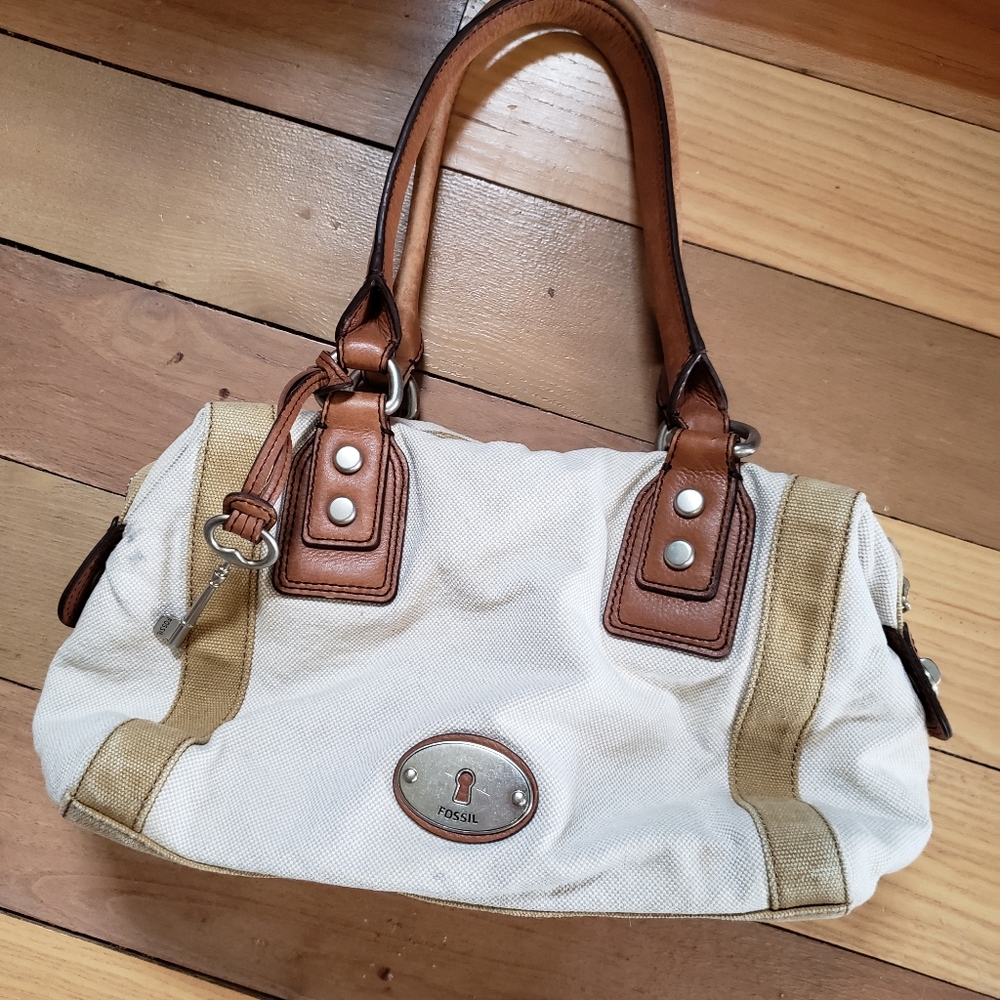 Fossil shoulder bag